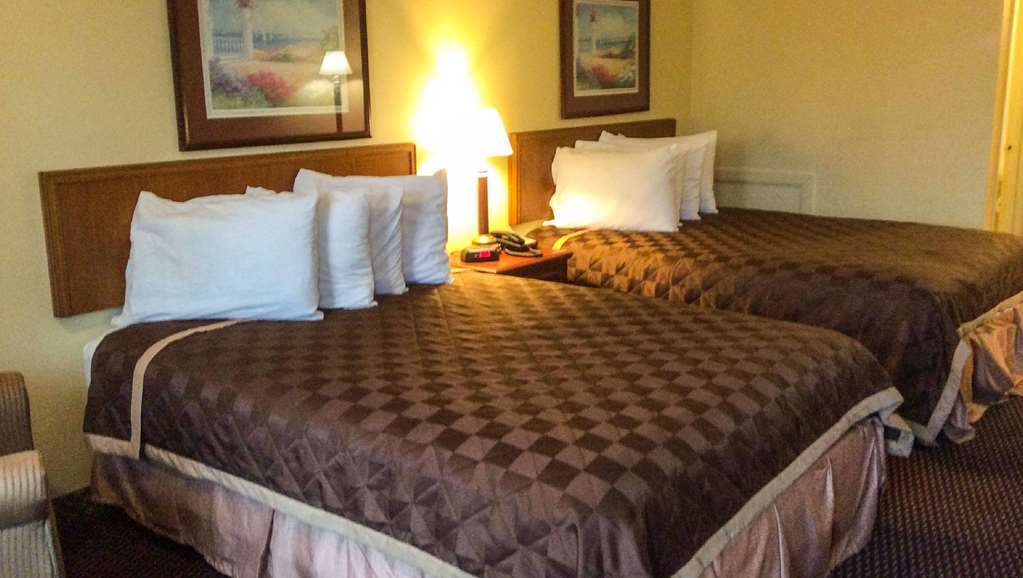 Budget Inn Columbus East Номер фото