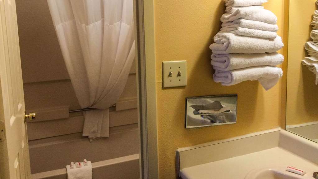 Budget Inn Columbus East Номер фото