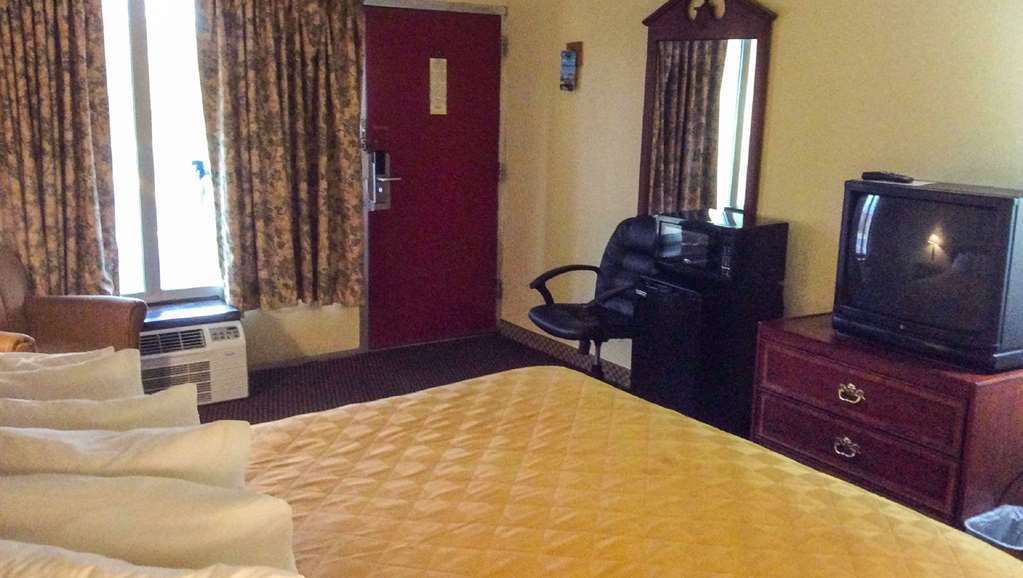 Budget Inn Columbus East Номер фото